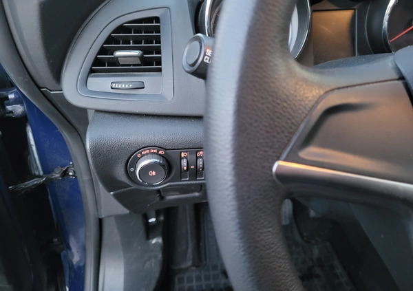 Opel Astra cena 28900 przebieg: 156000, rok produkcji 2015 z Borne Sulinowo małe 79
